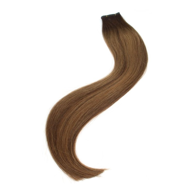 Goudbruine weft hairextensions van Chiq Human Hair